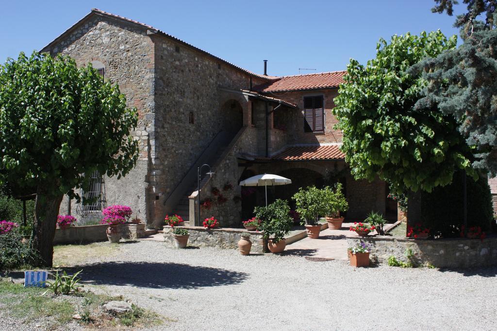 Villa Agriturismo L' Agresto Casole dʼElsa Exterior foto